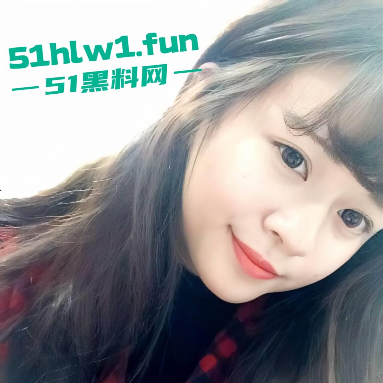 山东临沂罗庄，已婚人妻付晓伟，高颜值性瘾骚逼，背着老公当鸡巴套子，口交技术一流，做爱视频被老公发现曝光！-7