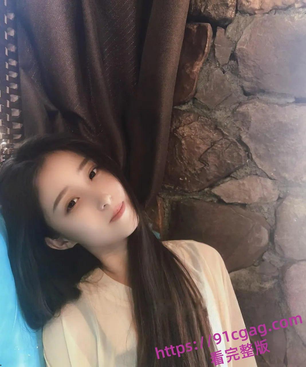 哈尔滨大学极品校花宋婷!高颜值美少女不雅视频流出,反差太大跪地嗦鸡巴求无套后入-5