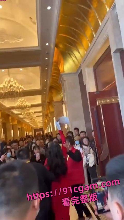 白嫖我14年！”女子大闹全国学术大会 称被[诺和诺德]高管程业伟白嫖！-5