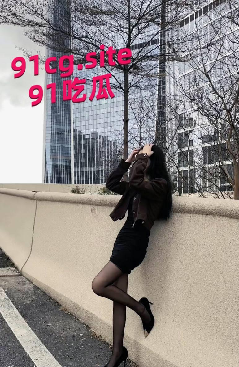 昆明艺术学院美术系大二学生妹开房被男友疯狂输出视频被曝光 #吃瓜 #校花 #女大 #调教