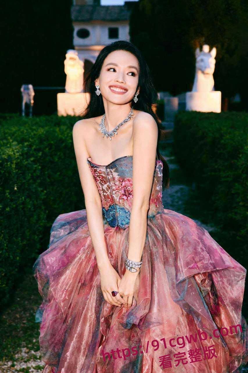 不老女神舒淇全网最全三级片图片视频年轻的时候奶子骚逼都非常的棒啊!附带活动素颜图强烈推荐!-4