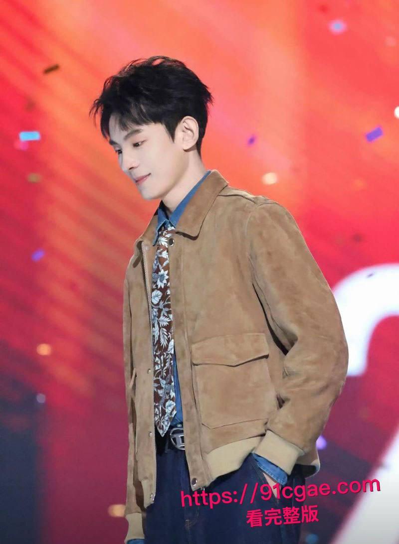 抖音网红F小奇阳痿淫魔塌房第二弹 操粉秒射遭女主曝光 气急败坏甩女生性爱视频 激情过后上演狗咬狗!-22