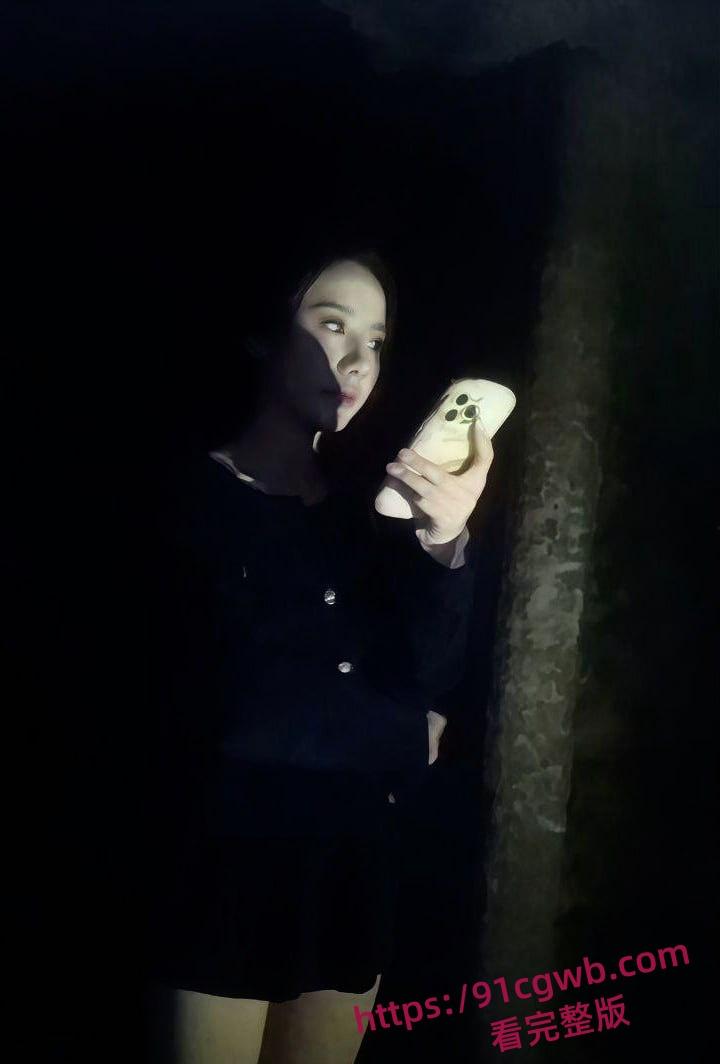 广西南宁琅西菜市站街女后续火爆全网后竟排起长龙队 小姐姐骚逼被操到冒烟-6