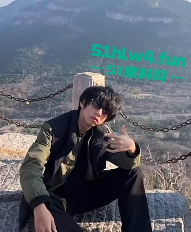 抖音336w粉丝网红【李帅叔叔】操粉视频流出，女粉不仅千里送逼事后更是自爆，相当的炸裂！-9