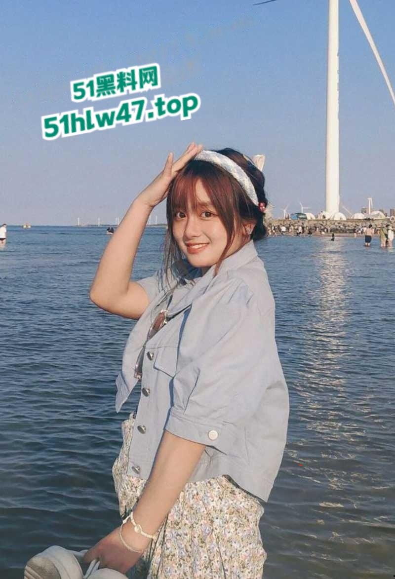 徐州医科大学【薛艺】在读麻醉学院女神，男友异地寂寞难耐竟在网上当母狗被调教。