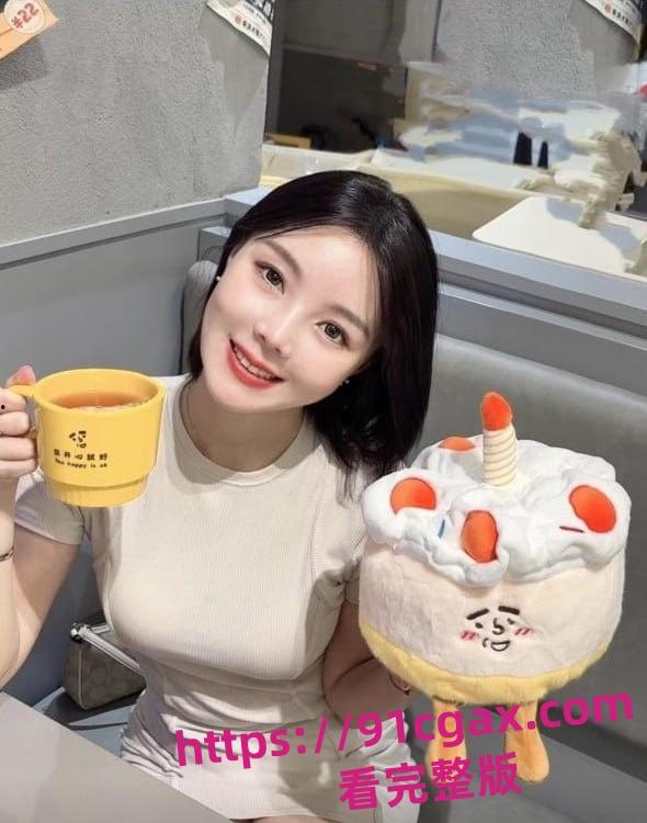 广西梧州已婚人妻罗露珠广州出轨 被炮友多姿势爆操 绿帽丈夫曝光视频！